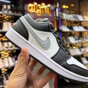 نایک ایر جردن 1 بدون ساق مشکی خاکستری Nike Air Jordan 1 Low Black Particle Grey