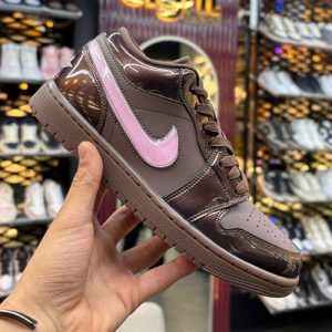 نایک ایر جردن 1 شکلاتی ولنتاین Nike Air Jordan 1 Low Chocolate Valentine's Day
