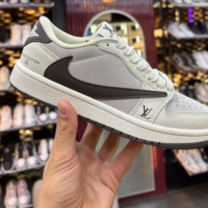 نایک جردن 1 لو تراویس اسکات لویی ویتون قهوه ای Nike Jordan 1 Travis Scott X LOUIS VUITTON